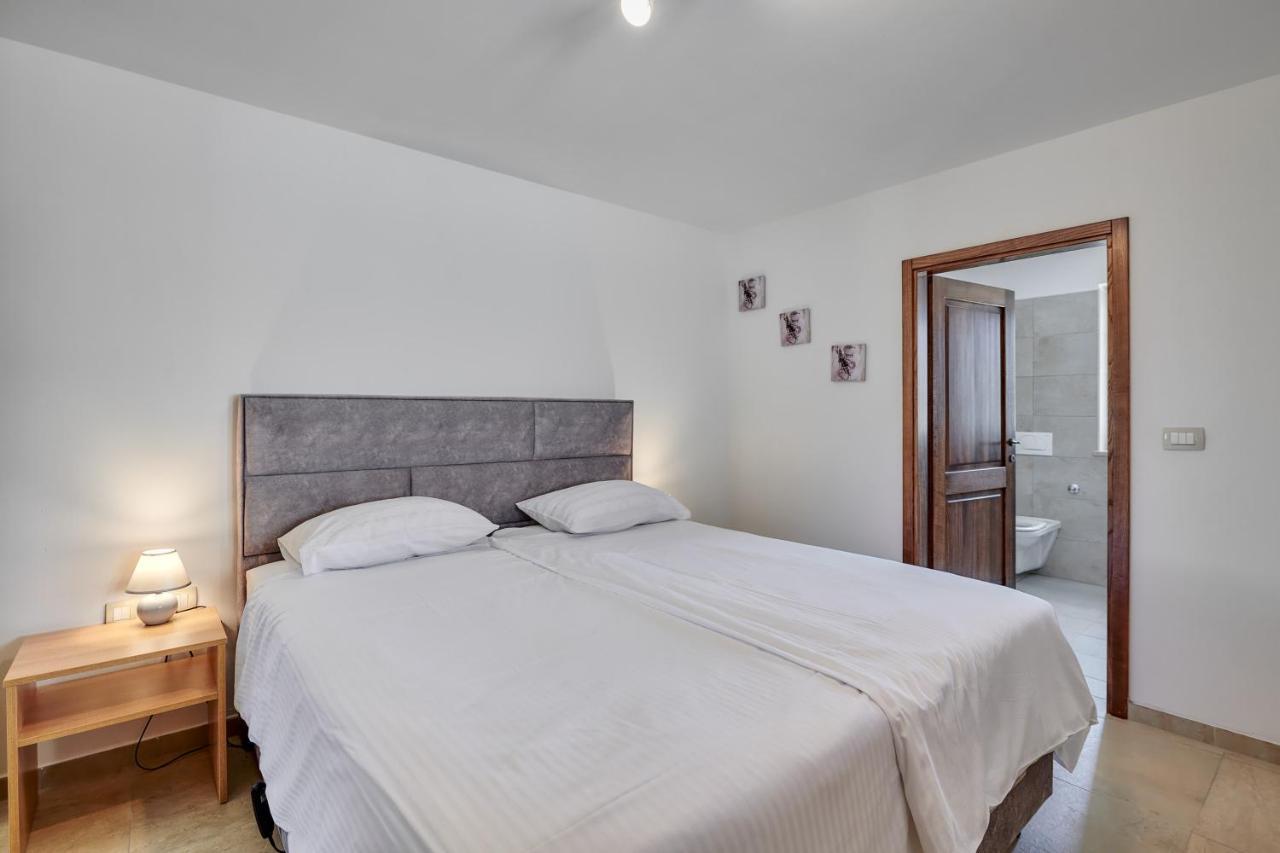 Relax House Surrounded By Olives And Vineyard Βίλα Stifanići Εξωτερικό φωτογραφία