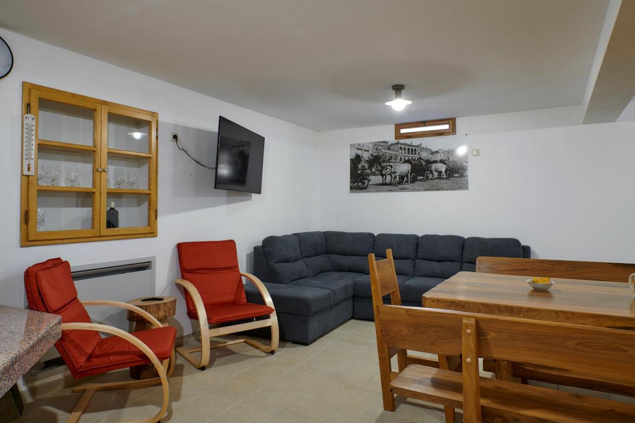 Relax House Surrounded By Olives And Vineyard Βίλα Stifanići Εξωτερικό φωτογραφία